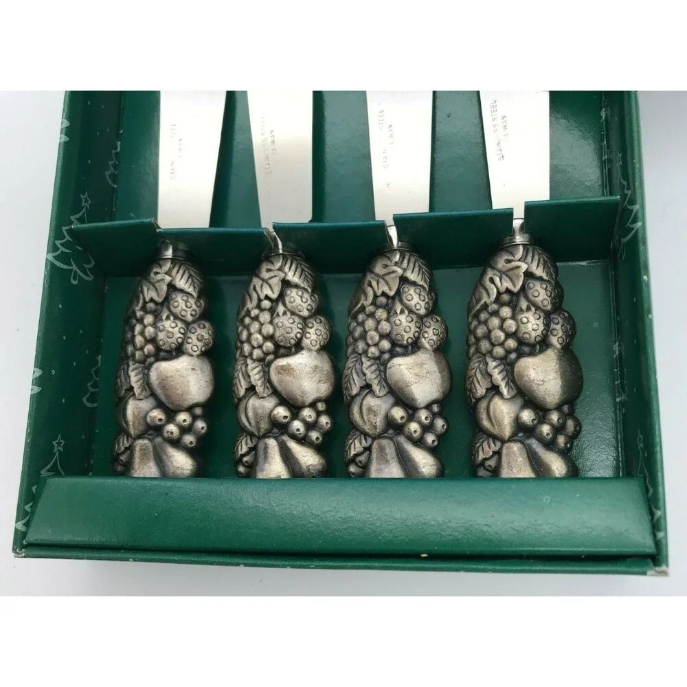 Vintage Cooks Club Canapé Spreader Set Stainless Steel Four Pieces Knives NIB